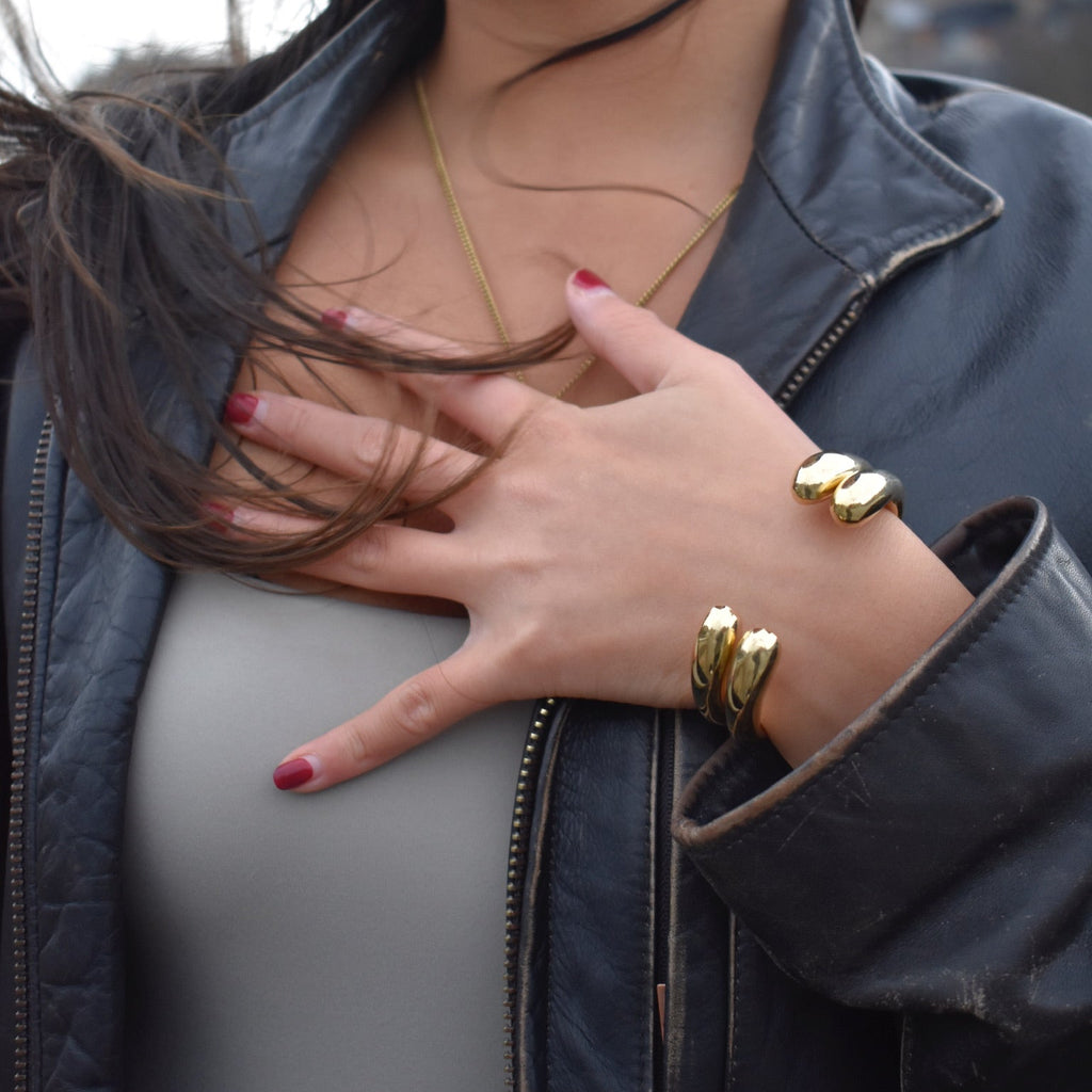 Minimalist Gold Bangle - Everyday Luxury Jewellery